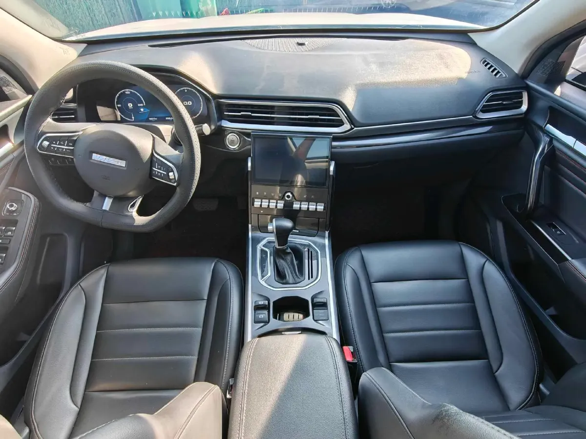 2018 Haval F5 1.5T 169HP L4 7DCT,autocango,china used car exporter,china ev exporter,chinese used car exporter,chinese used ev exporter