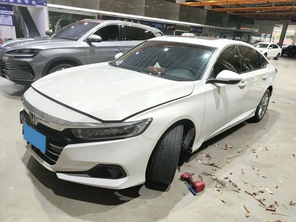 2022 Honda Accord 1.5T 194HP L4 CVT,autocango,china used car exporter,china ev exporter,chinese used car exporter,chinese used ev exporter