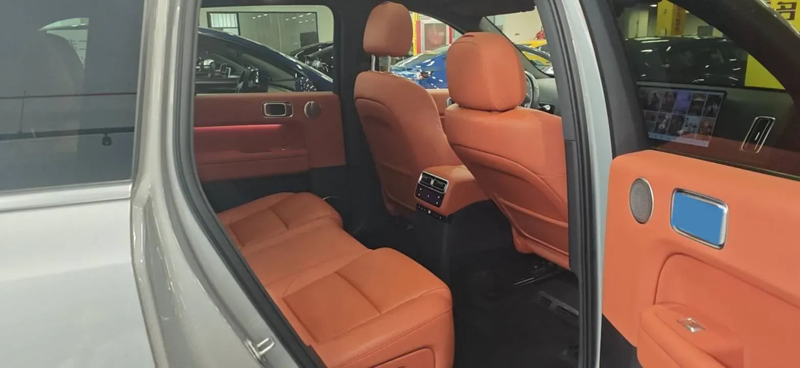 2024 Li L6 Range Extended 154HP L4 REEV 36.8KWH,autocango,china used car exporter,china ev exporter,chinese used car exporter,chinese used ev exporter