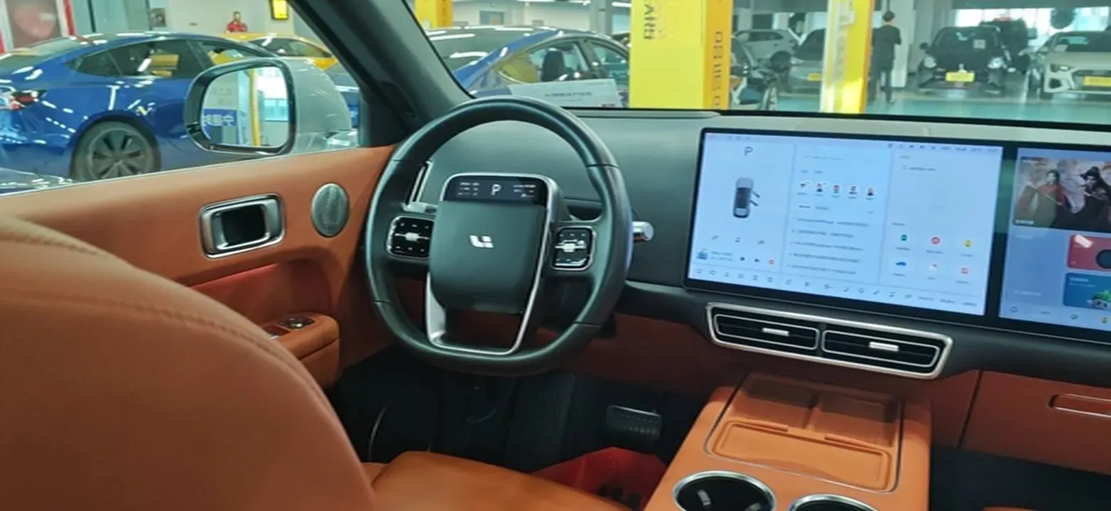 2024 Li L6 Range Extended 154HP L4 REEV 36.8KWH,autocango,china used car exporter,china ev exporter,chinese used car exporter,chinese used ev exporter