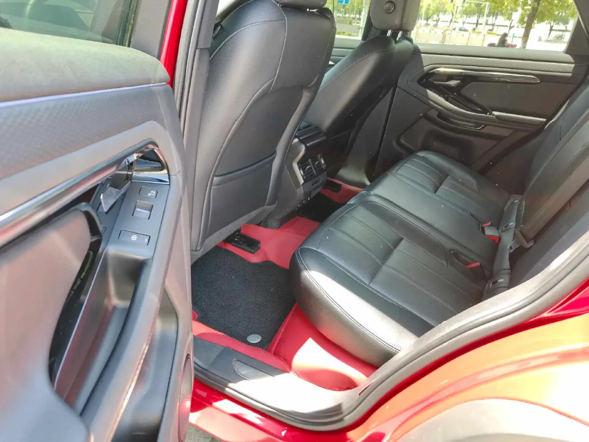 2020 Land Rover Range Rover Evoque 2.0T 249HP L4 9AT,autocango,china used car exporter,china ev exporter,chinese used car exporter,chinese used ev exporter
