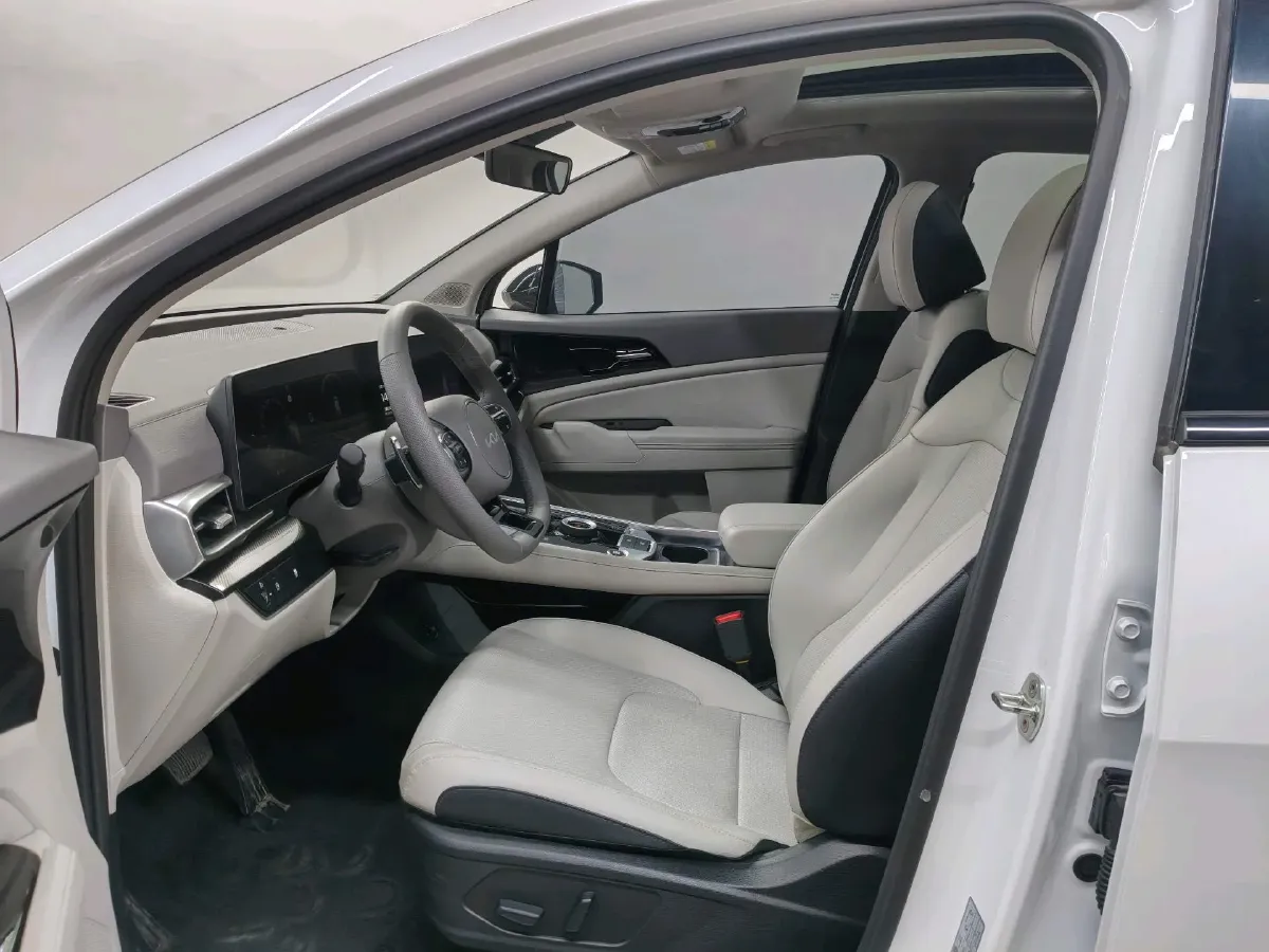 2025 Kia Sportage 1.5T 200HP L4 8AT,autocango,china used car exporter,china ev exporter,chinese used car exporter,chinese used ev exporter