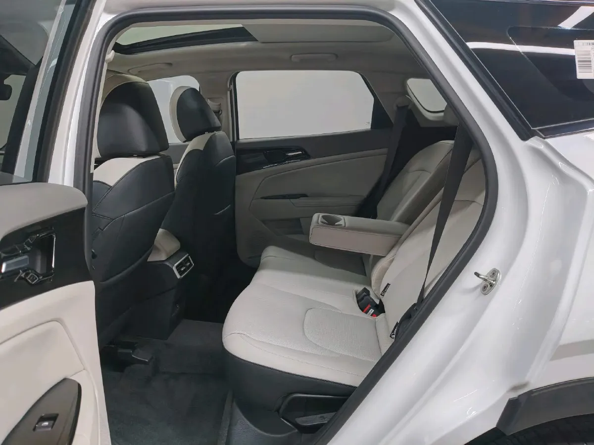 2025 Kia Sportage 1.5T 200HP L4 8AT,autocango,china used car exporter,china ev exporter,chinese used car exporter,chinese used ev exporter