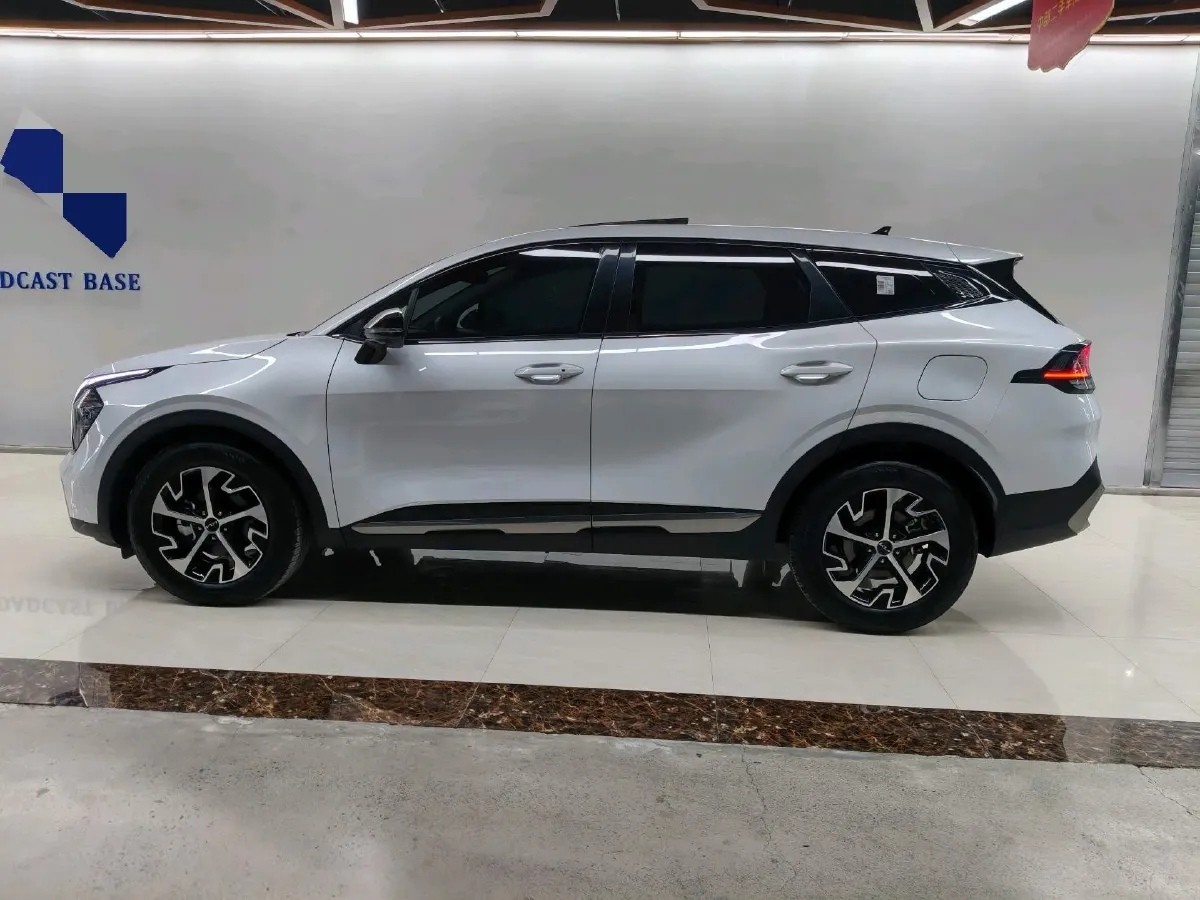 2025 Kia Sportage 1.5T 200HP L4 8AT,autocango,china used car exporter,china ev exporter,chinese used car exporter,chinese used ev exporter