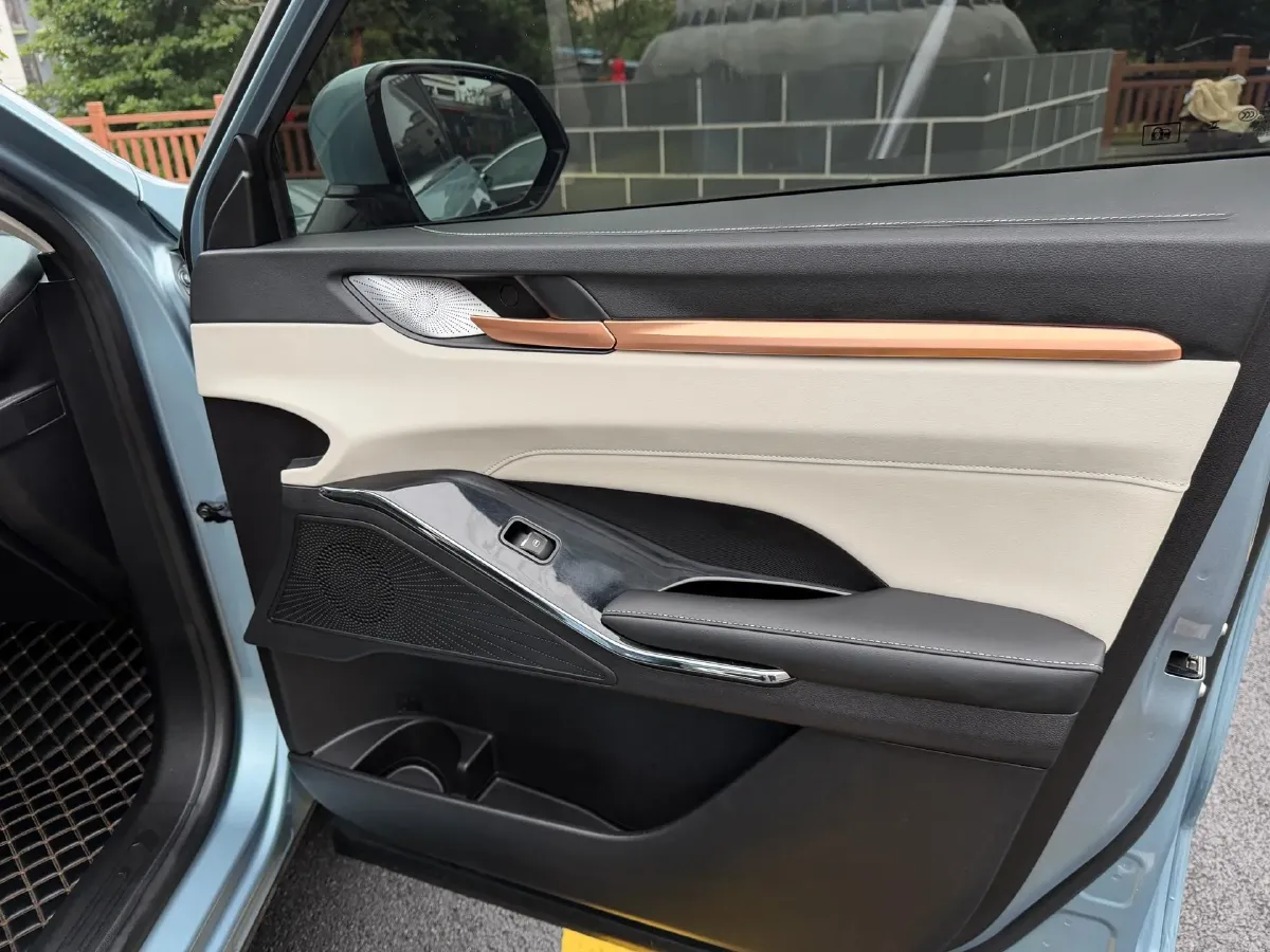 2022 Haval H6 1.5T 184HP L4 7DCT,autocango,china used car exporter,china ev exporter,chinese used car exporter,chinese used ev exporter