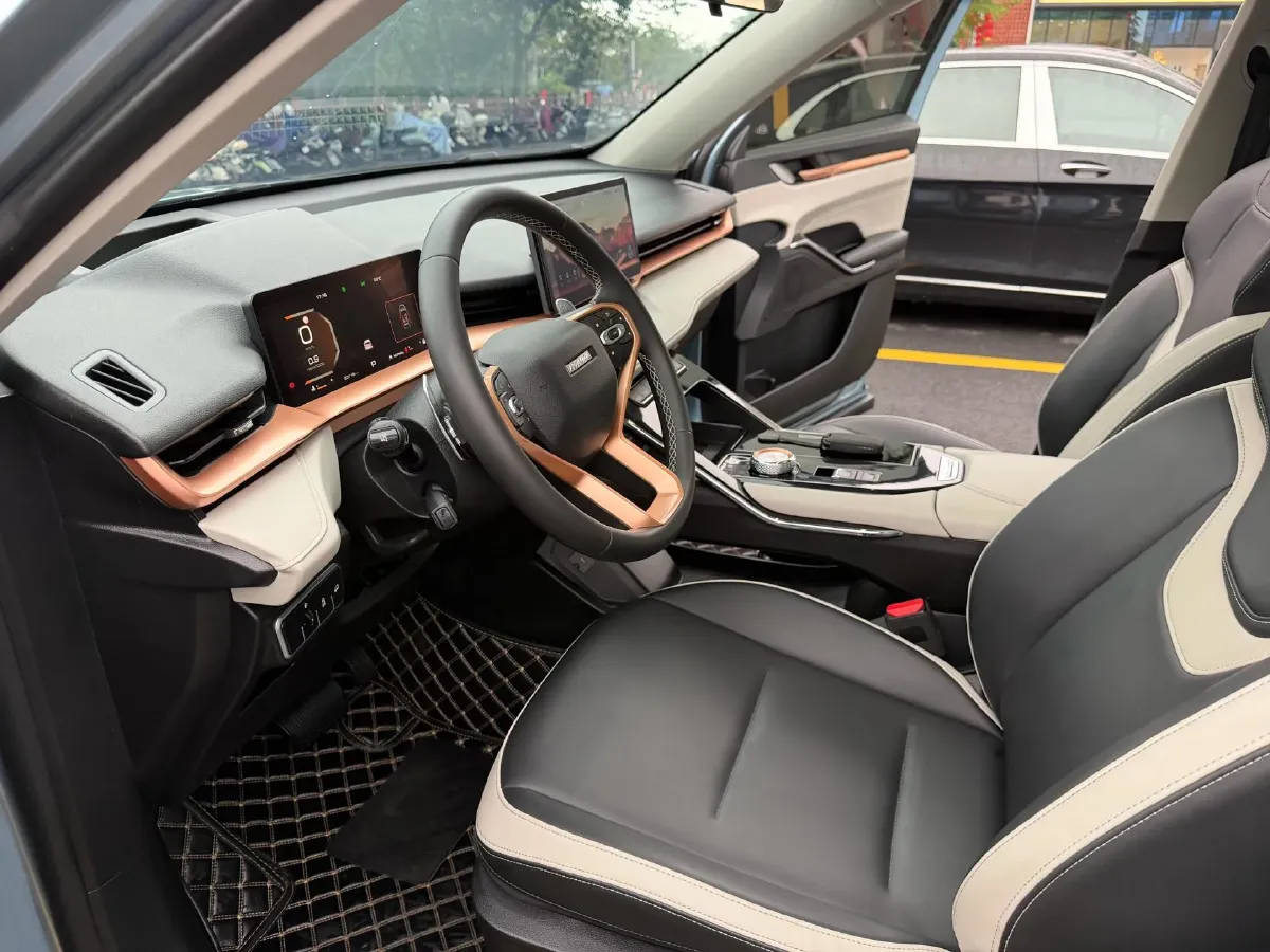 2022 Haval H6 1.5T 184HP L4 7DCT,autocango,china used car exporter,china ev exporter,chinese used car exporter,chinese used ev exporter