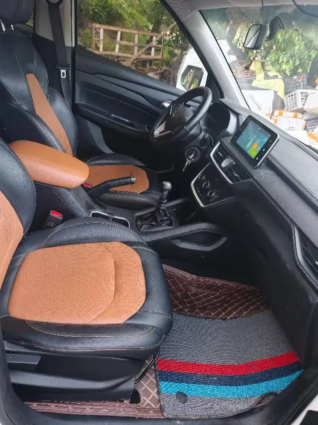 2019 WuLing HongGuang S3 1.5L 112HP L4 6MT,autocango,china used car exporter,china ev exporter,chinese used car exporter,chinese used ev exporter
