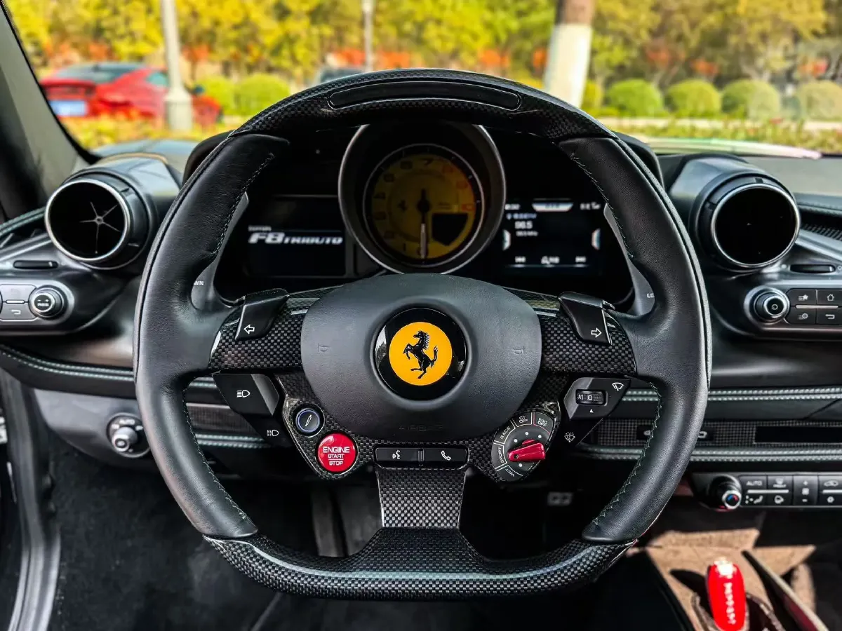 2019 Aston Martin DB11 5.2T 639HP V12 8AT,autocango,china used car exporter,china ev exporter,chinese used car exporter,chinese used ev exporter