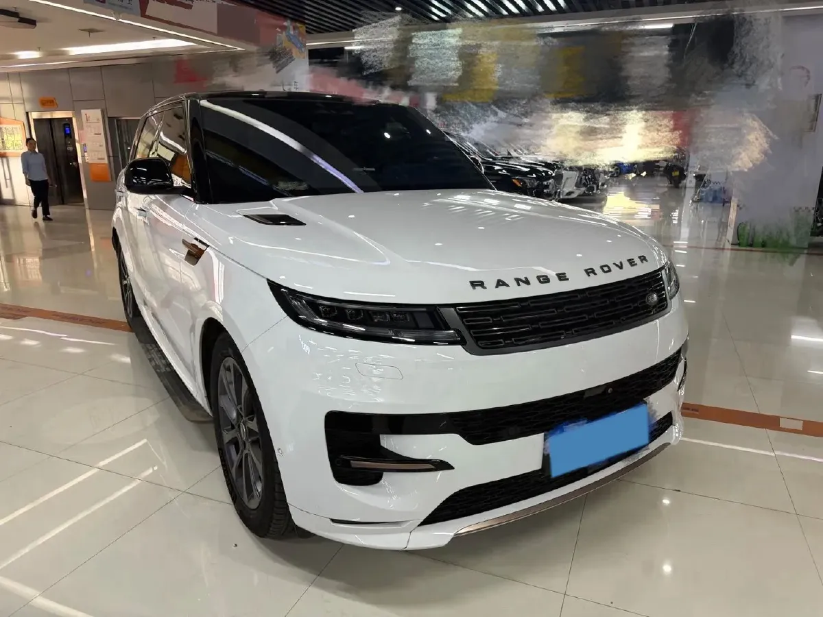 2024 Land Rover Range Rover Sport 3.0T 400HP L6 8AT,autocango,china used car exporter,china ev exporter,chinese used car exporter,chinese used ev exporter