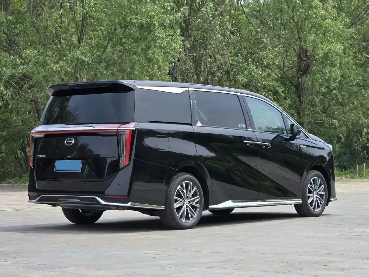 2024 GAC Trumpchi M8 2.0T 252HP L4 8AT,autocango,china used car exporter,china ev exporter,chinese used car exporter,chinese used ev exporter