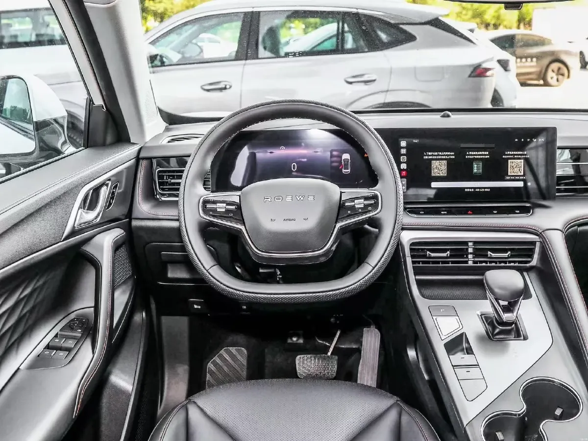 2024 Roewe D5X DMH 1.5T 150HP L4 2DHT PHEV 21.4KWH,autocango,china used car exporter,china ev exporter,chinese used car exporter,chinese used ev exporter