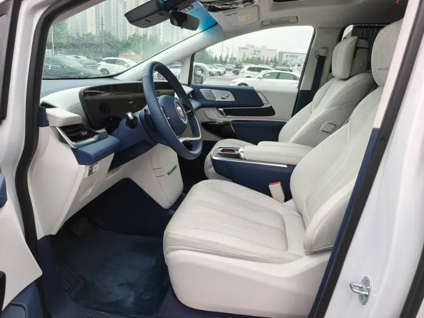 2023 Buick Century 2.0T 237HP L4 9AT,autocango,china used car exporter,china ev exporter,chinese used car exporter,chinese used ev exporter