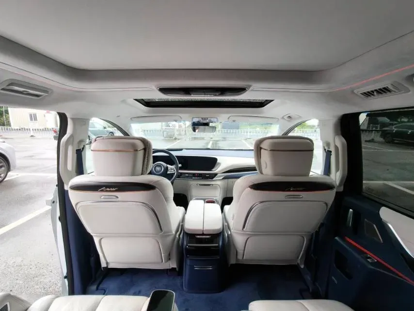 2023 Buick Century 2.0T 237HP L4 9AT,autocango,china used car exporter,china ev exporter,chinese used car exporter,chinese used ev exporter