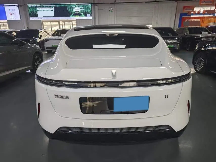2022 Avatr 11 BEV 90.38KWH,autocango,china used car exporter,china ev exporter,chinese used car exporter,chinese used ev exporter