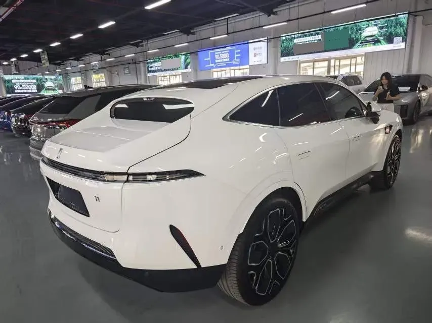 2022 Avatr 11 BEV 90.38KWH,autocango,china used car exporter,china ev exporter,chinese used car exporter,chinese used ev exporter