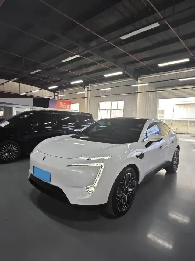 2022 Avatr 11 BEV 90.38KWH,autocango,china used car exporter,china ev exporter,chinese used car exporter,chinese used ev exporter