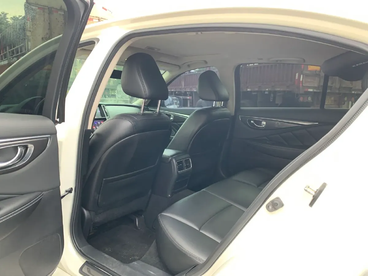 2018 MAXUS G10 2.0T 224HP L4 6AT,autocango,china used car exporter,china ev exporter,chinese used car exporter,chinese used ev exporter