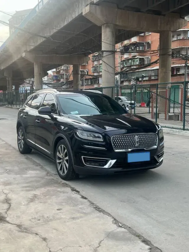 2019 Lincoln Nautilus 2.0T 235HP L4 8AT,autocango,china used car exporter,china ev exporter,chinese used car exporter,chinese used ev exporter