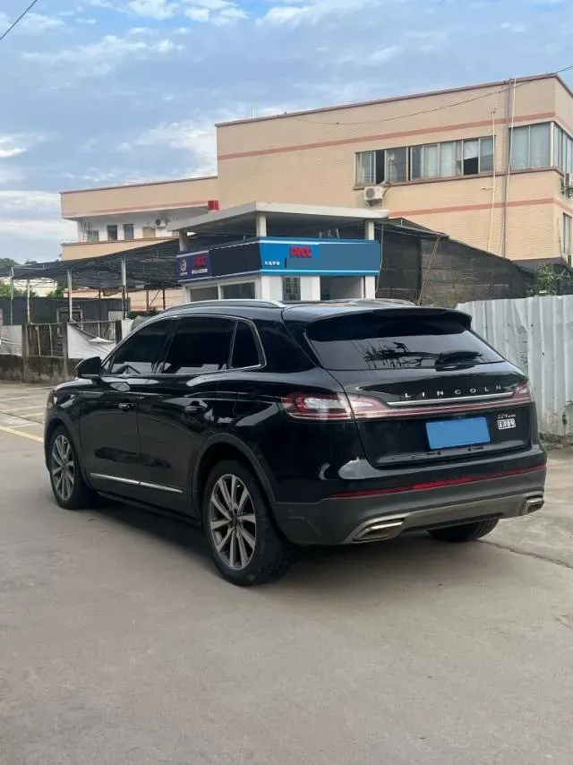 2019 Lincoln Nautilus 2.0T 235HP L4 8AT,autocango,china used car exporter,china ev exporter,chinese used car exporter,chinese used ev exporter