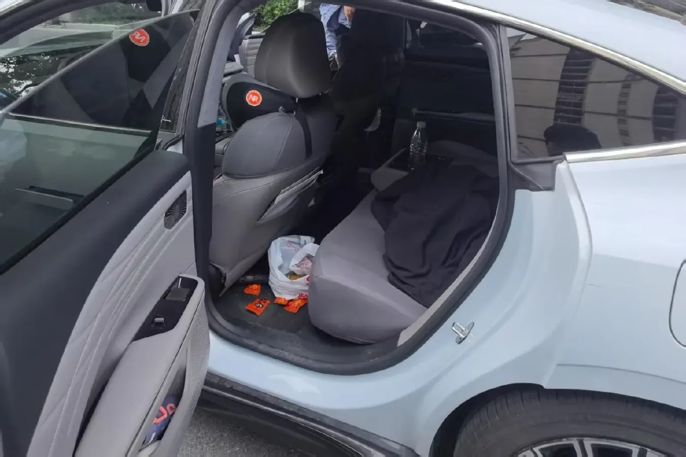 2025 Geely Galaxy Starshine 8 1.5L 112HP L4 1DHT PHEV,autocango,china used car exporter,china ev exporter,chinese used car exporter,chinese used ev exporter