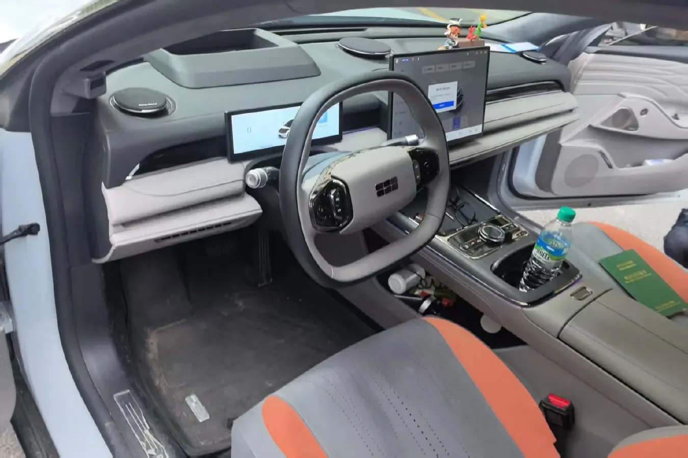 2025 Geely Galaxy Starshine 8 1.5L 112HP L4 1DHT PHEV,autocango,china used car exporter,china ev exporter,chinese used car exporter,chinese used ev exporter