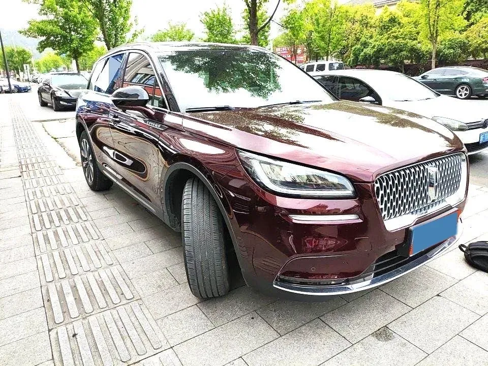 2022 Lincoln Corsair 2.0T 245HP L4 8AT,autocango,china used car exporter,china ev exporter,chinese used car exporter,chinese used ev exporter