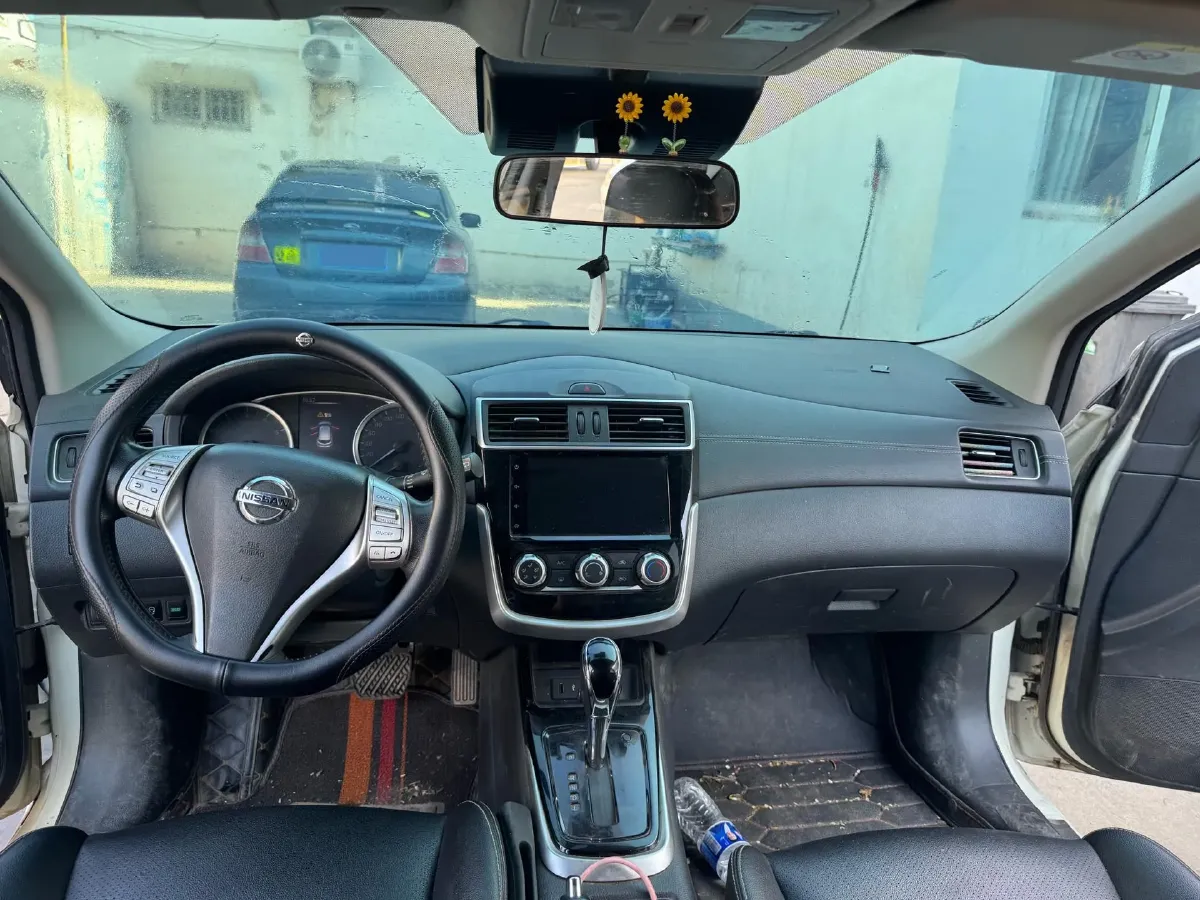 2021 Nissan Tiida 1.6L 122HP L4 CVT,autocango,china used car exporter,china ev exporter,chinese used car exporter,chinese used ev exporter