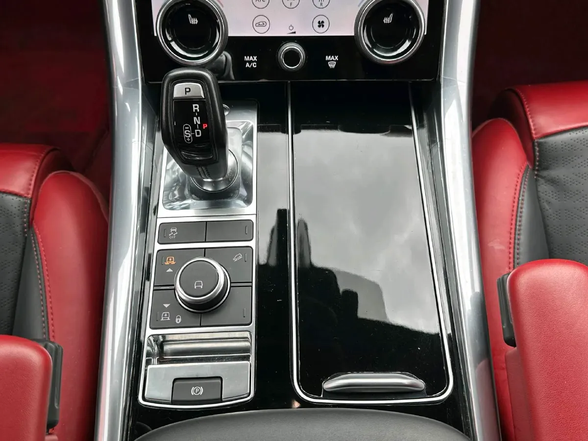 2018 Land Rover Range Rover Sport 3.0T 381HP V6 8AT,autocango,china used car exporter,china ev exporter,chinese used car exporter,chinese used ev exporter