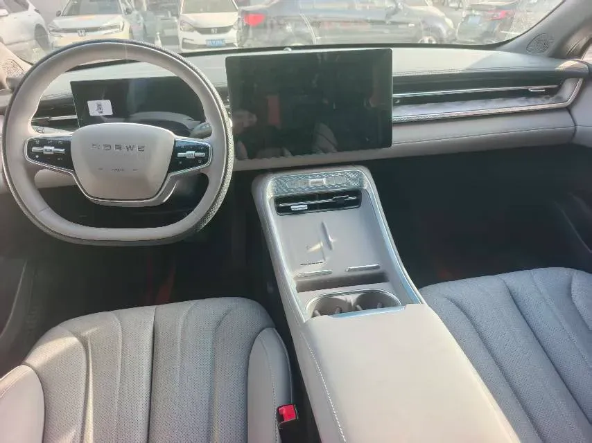2025 Roewe M7 DMH 1.5L 112HP L4 1DHT PHEV,autocango,china used car exporter,china ev exporter,chinese used car exporter,chinese used ev exporter