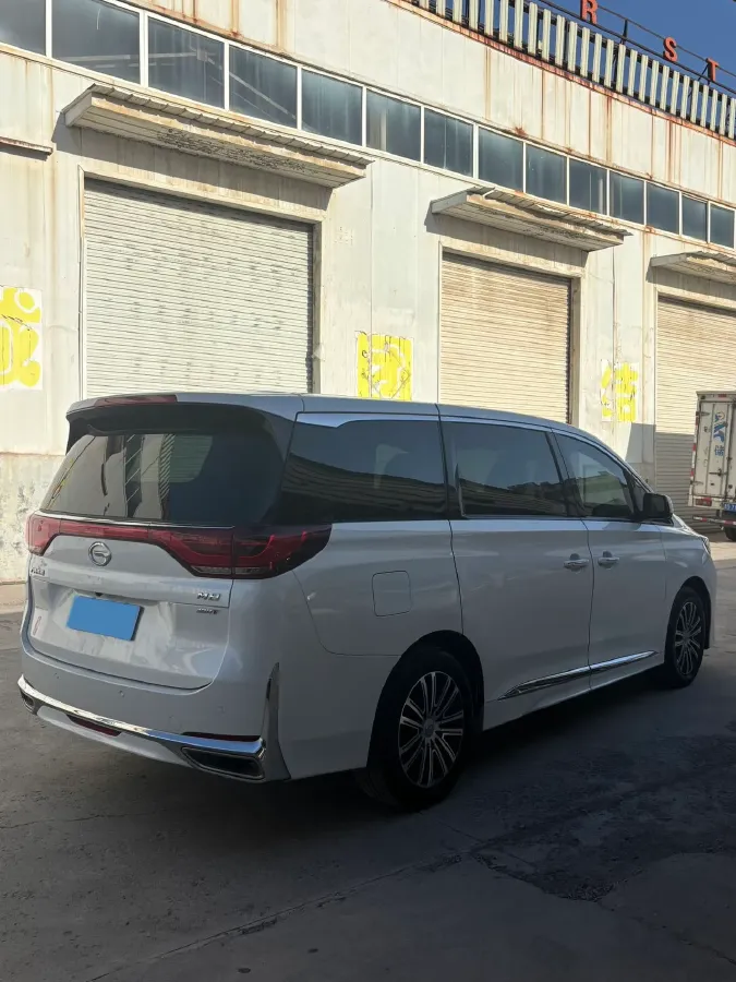 2021 GAC Trumpchi M8 2.0T 252HP L4 8AT,autocango,china used car exporter,china ev exporter,chinese used car exporter,chinese used ev exporter