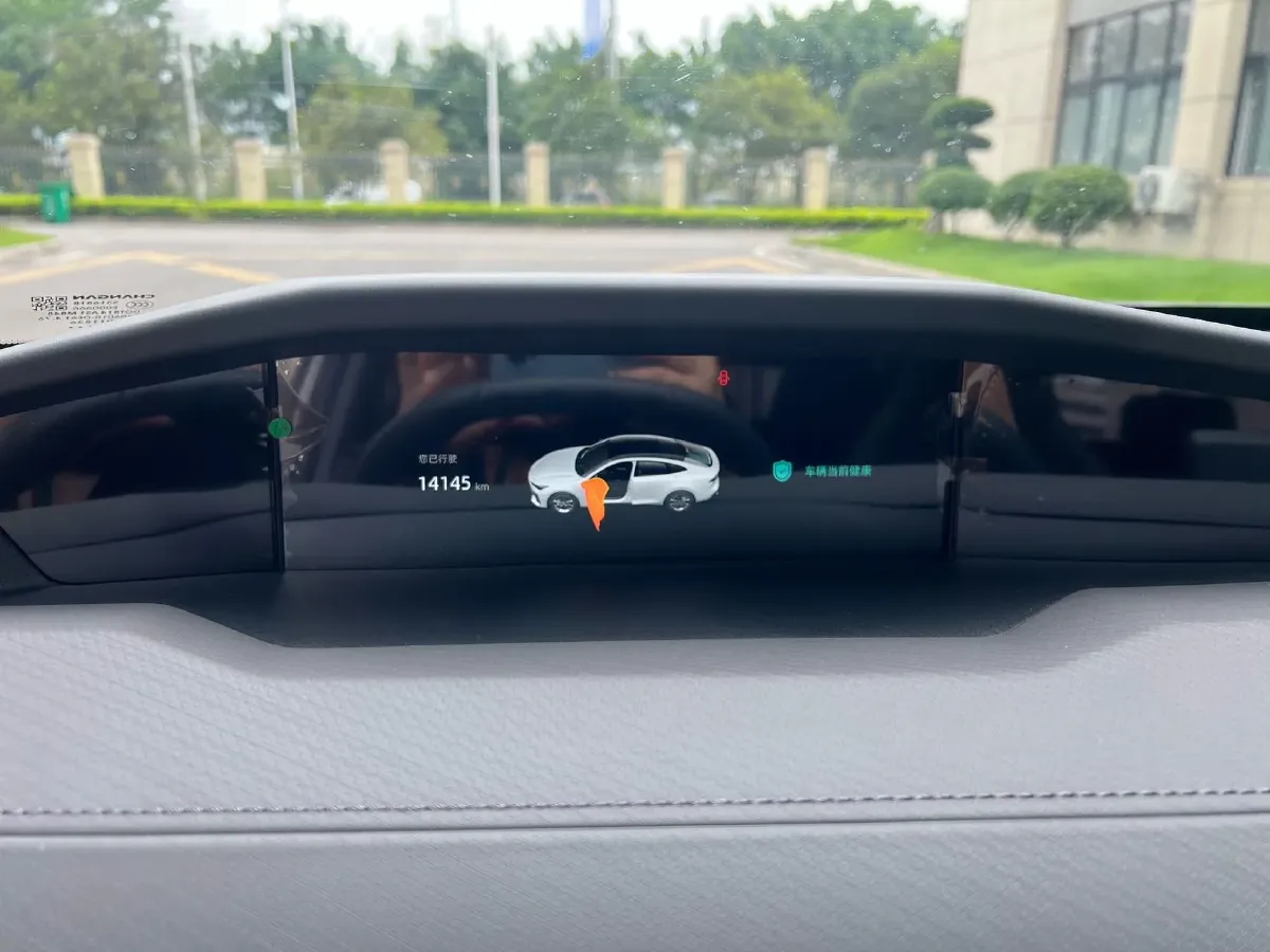 2025 ChangAn UNI-V 1.5T 192HP L4 7DCT,autocango,china used car exporter,china ev exporter,chinese used car exporter,chinese used ev exporter