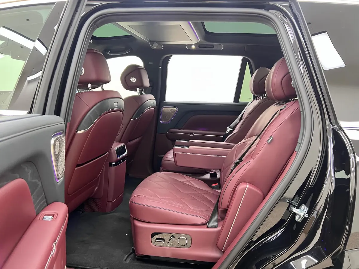 2026 Voyah TaiShan 1.5T 150HP L4 PHEV,autocango,china used car exporter,china ev exporter,chinese used car exporter,chinese used ev exporter