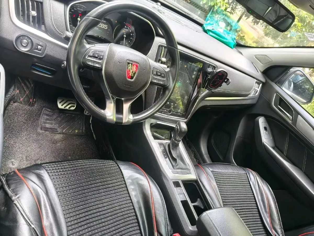 2018 Roewe RX5 2.0T 220HP L4 6DCT,autocango,china used car exporter,china ev exporter,chinese used car exporter,chinese used ev exporter