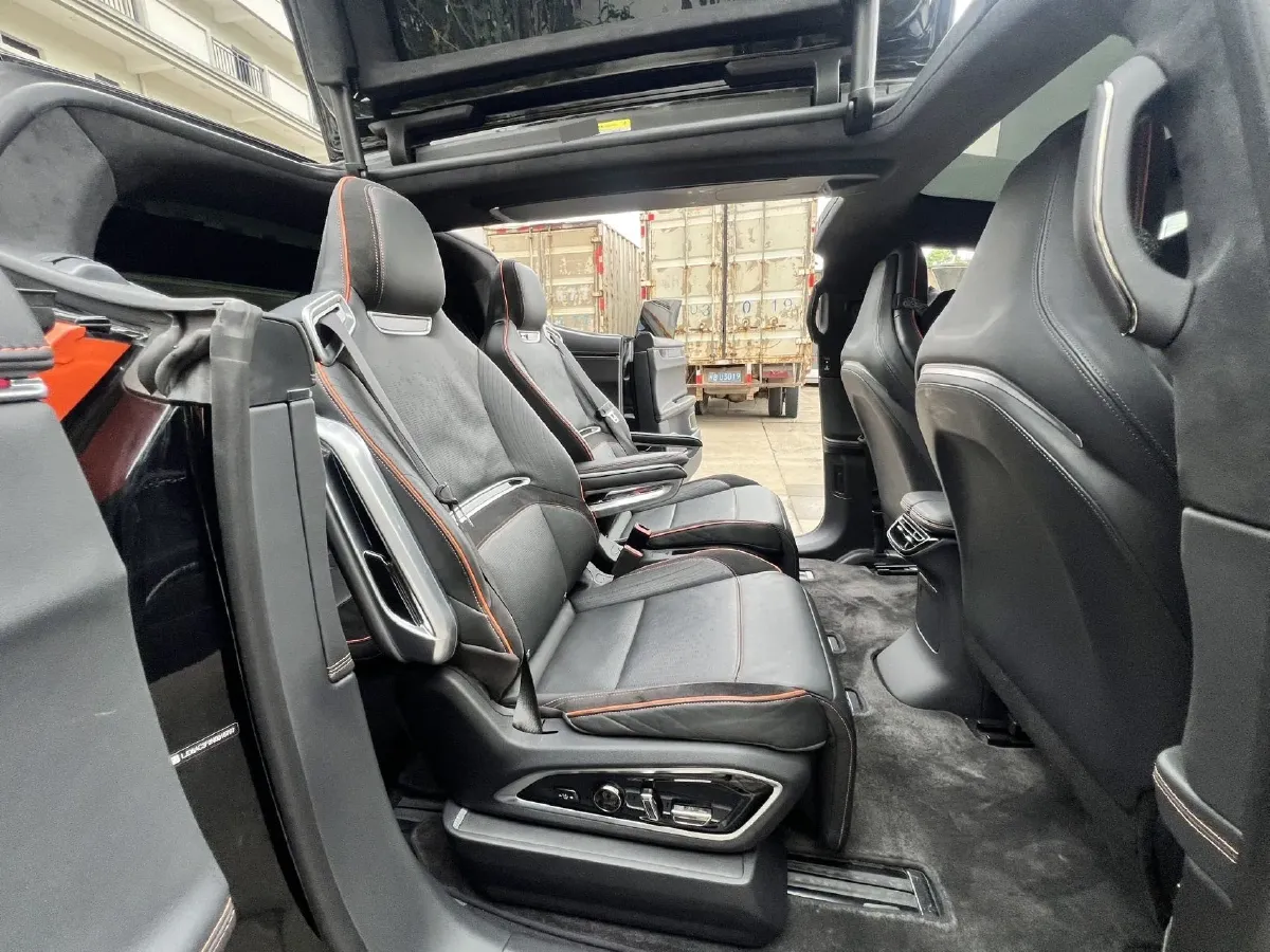 2021 HiPhi X BEV 97KWH,autocango,china used car exporter,china ev exporter,chinese used car exporter,chinese used ev exporter