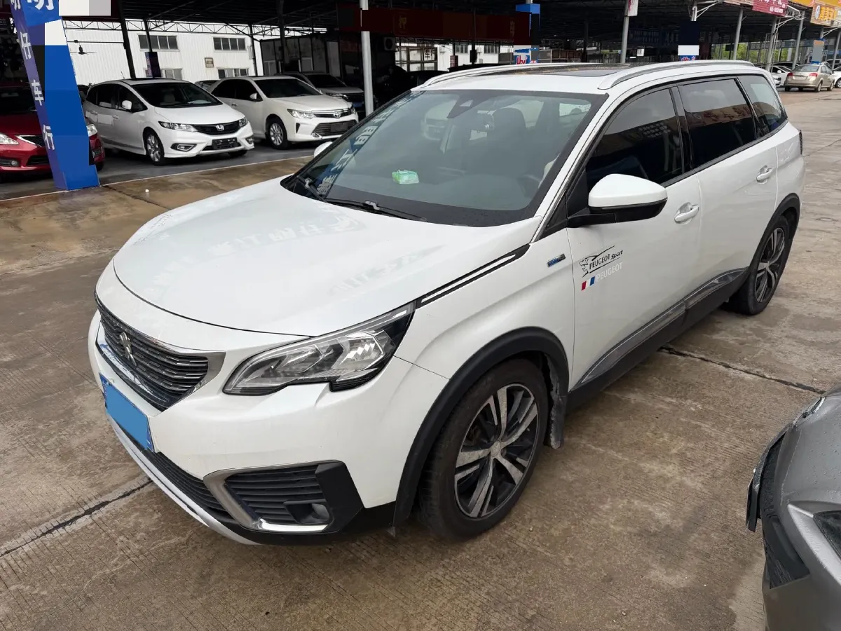 2019 Peugeot 5008 1.8T 204HP L4 6AT,autocango,china used car exporter,china ev exporter,chinese used car exporter,chinese used ev exporter