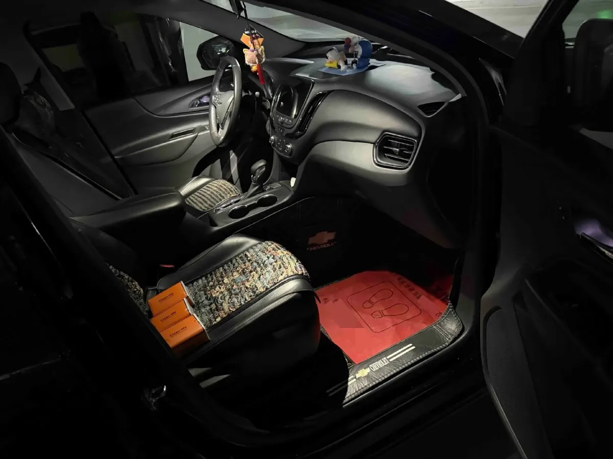 2022 Chevrolet Equinox 1.5T 169HP L4 6AT,autocango,china used car exporter,china ev exporter,chinese used car exporter,chinese used ev exporter