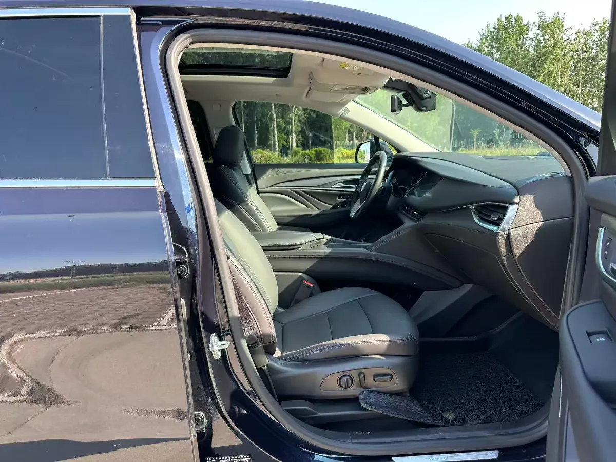 2020 Buick Enclave 2.0T 237HP L4 9AT,autocango,china used car exporter,china ev exporter,chinese used car exporter,chinese used ev exporter
