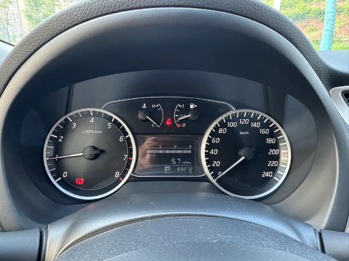 2022 Nissan Sylphy 1.6L 122HP L4 CVT,autocango,china used car exporter,china ev exporter,chinese used car exporter,chinese used ev exporter
