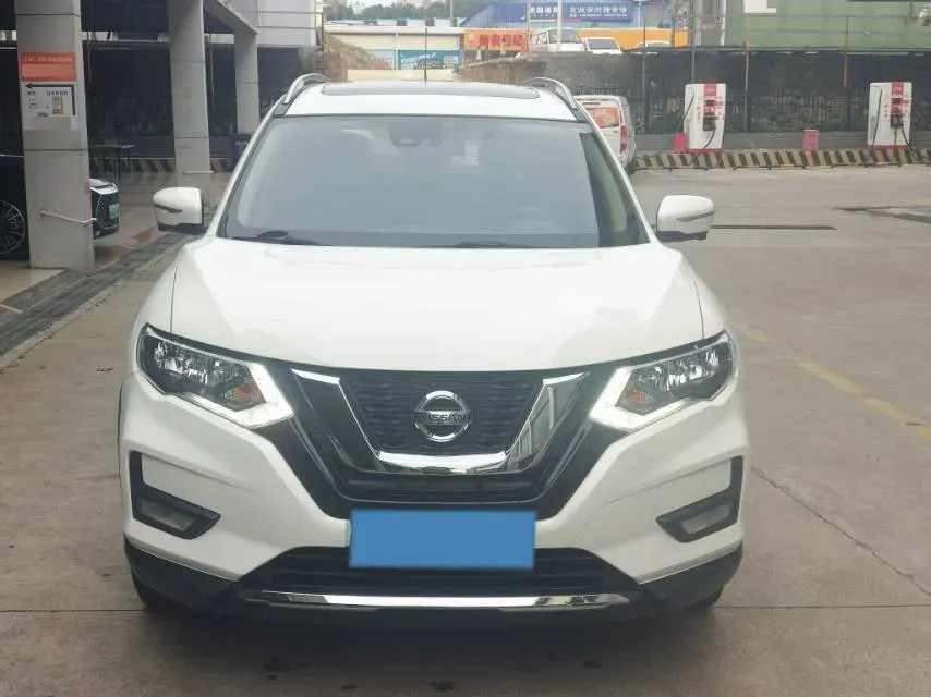 2020 Nissan X-Trail 2.0L 154HP L4 CVT,autocango,china used car exporter,china ev exporter,chinese used car exporter,chinese used ev exporter