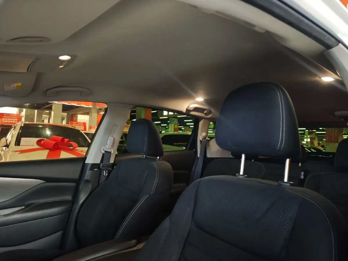 2021 Nissan Murano 2.5L 186HP L4 CVT,autocango,china used car exporter,china ev exporter,chinese used car exporter,chinese used ev exporter