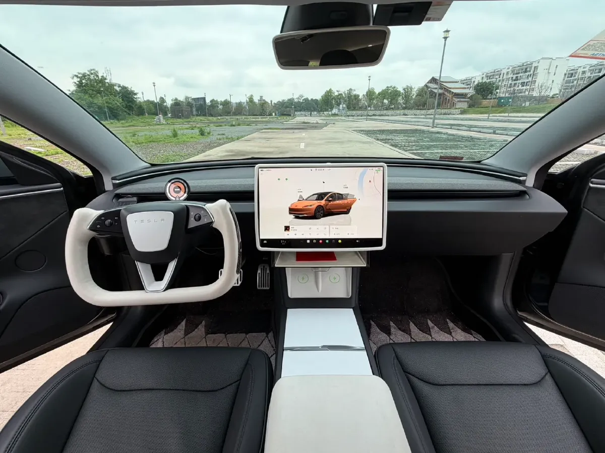 2023 Buick EnvisionPlus 2.0T 237HP L4 9AT,autocango,china used car exporter,china ev exporter,chinese used car exporter,chinese used ev exporter