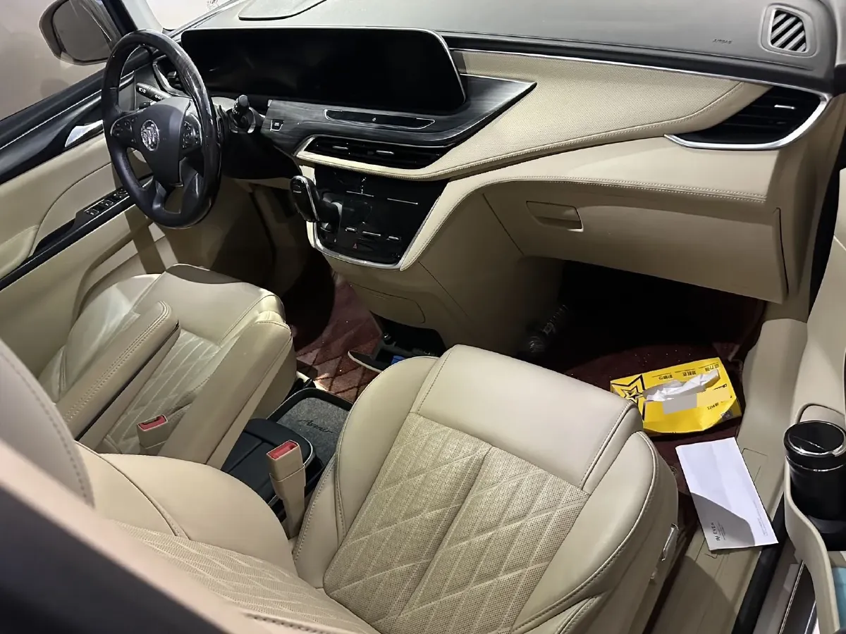 2022 Buick GL8 2.0T 237HP L4 9AT,autocango,china used car exporter,china ev exporter,chinese used car exporter,chinese used ev exporter