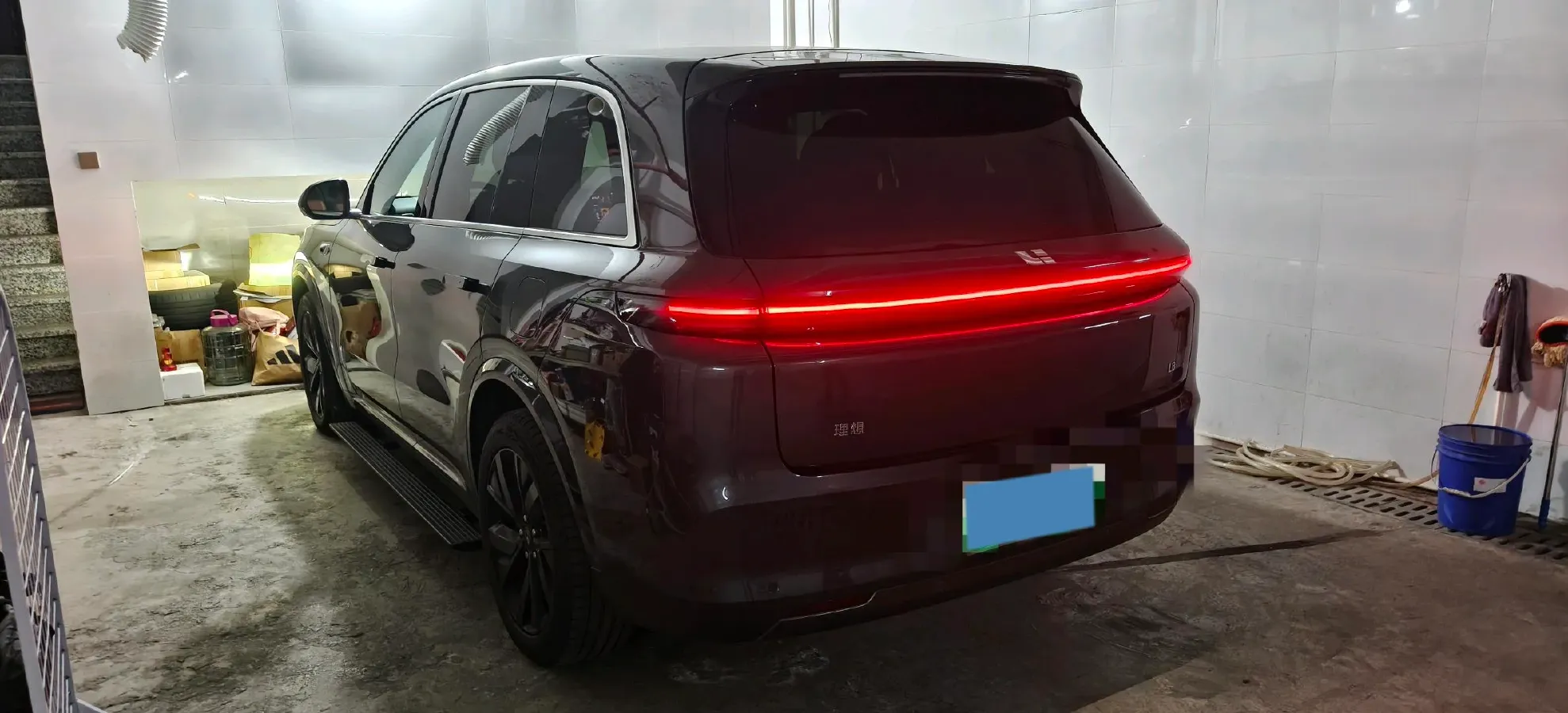 2023 Li L8 Range Extended 154HP REEV 40.9KWH,autocango,china used car exporter,china ev exporter,chinese used car exporter,chinese used ev exporter