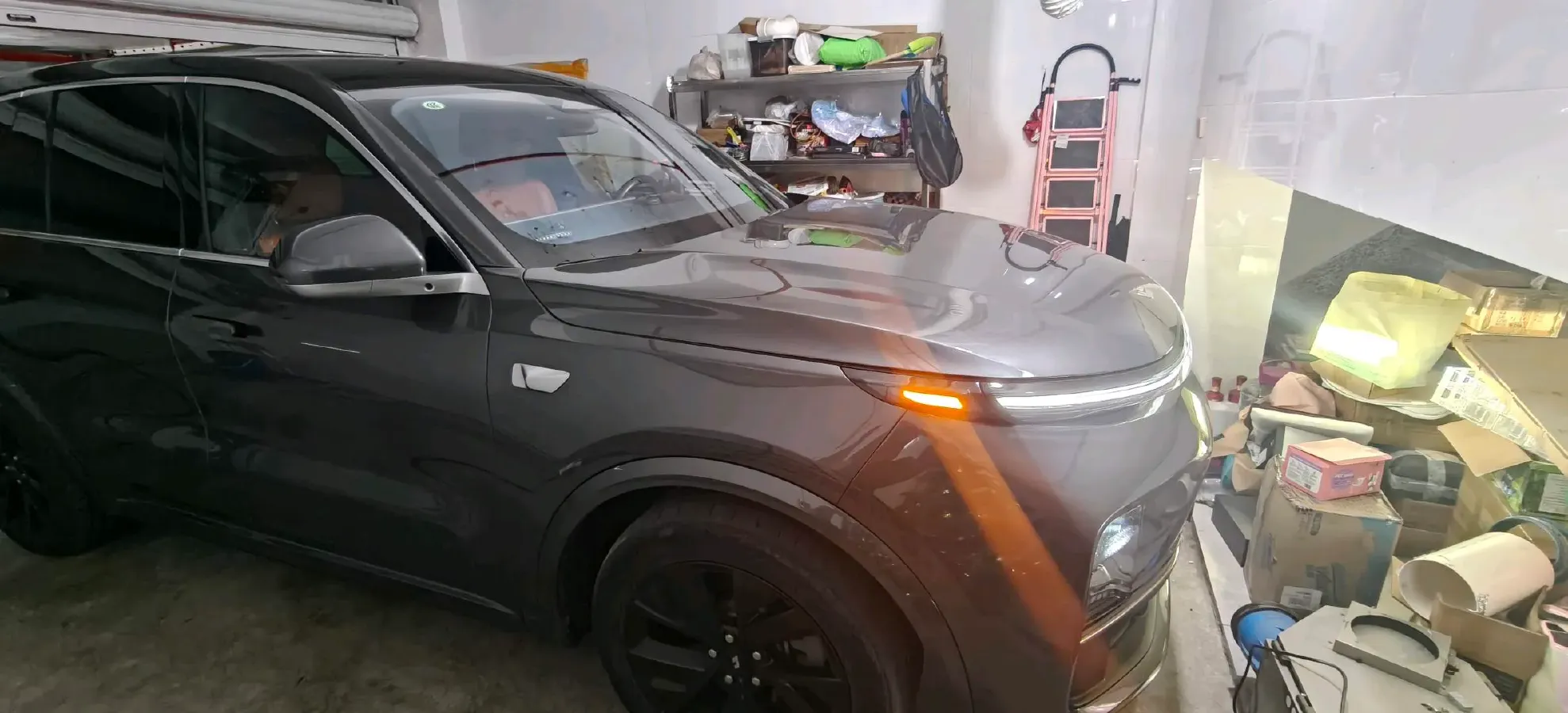 2023 Li L8 Range Extended 154HP REEV 40.9KWH,autocango,china used car exporter,china ev exporter,chinese used car exporter,chinese used ev exporter