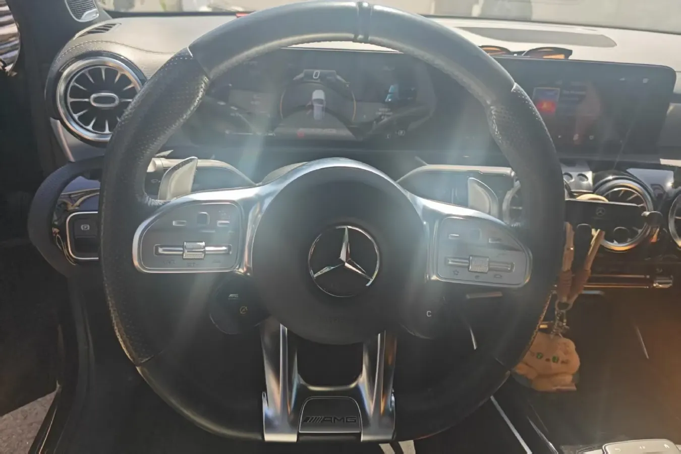2020 Mercedes-Benz A AMG 2.0T 306HP L4 7DCT,autocango,china used car exporter,china ev exporter,chinese used car exporter,chinese used ev exporter