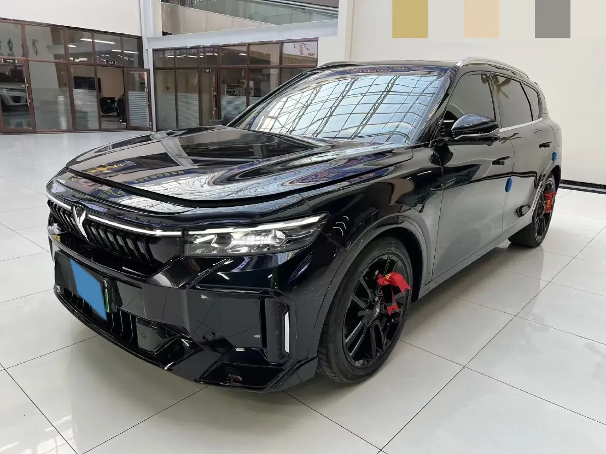 2024 Voyah FREE 1.5T 150HP L4 REEV 39.2KWH,autocango,china used car exporter,china ev exporter,chinese used car exporter,chinese used ev exporter