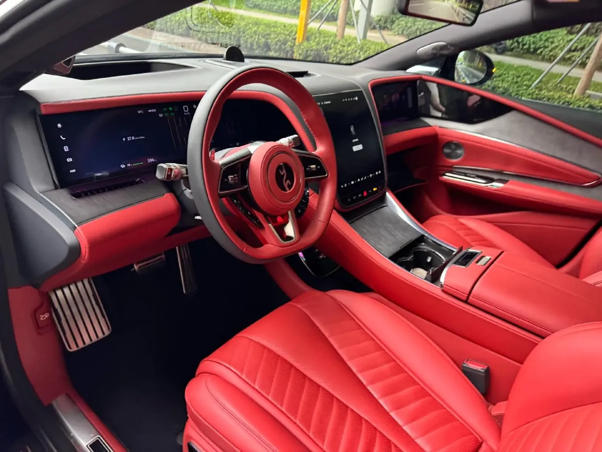 2025 YangWang U7 BEV 135.5KWH,autocango,china used car exporter,china ev exporter,chinese used car exporter,chinese used ev exporter