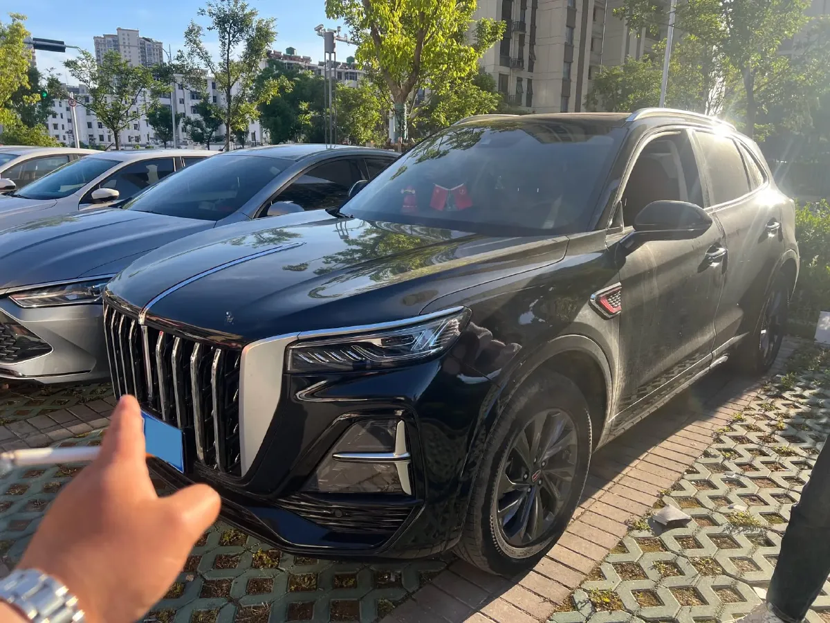 2023 HongQi HS5 2.0T 252HP L4 8AT,autocango,china used car exporter,china ev exporter,chinese used car exporter,chinese used ev exporter