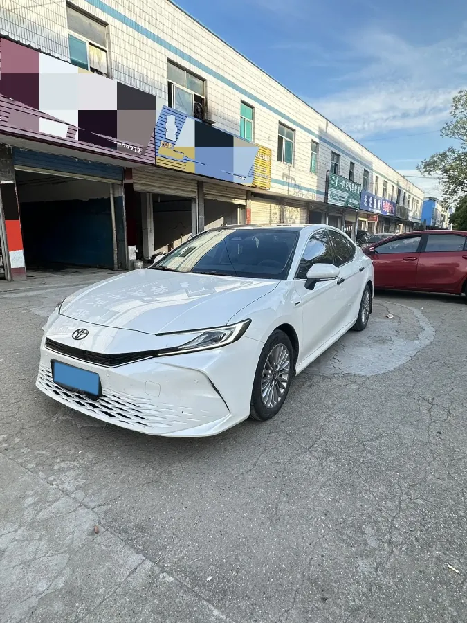 2024 Toyota Camry 2.0L 152HP L4 E-CVT Hybrid,autocango,china used car exporter,china ev exporter,chinese used car exporter,chinese used ev exporter