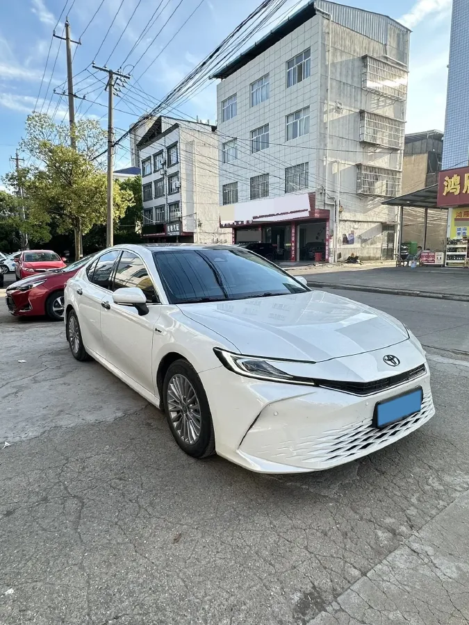 2024 Toyota Camry 2.0L 152HP L4 E-CVT Hybrid,autocango,china used car exporter,china ev exporter,chinese used car exporter,chinese used ev exporter